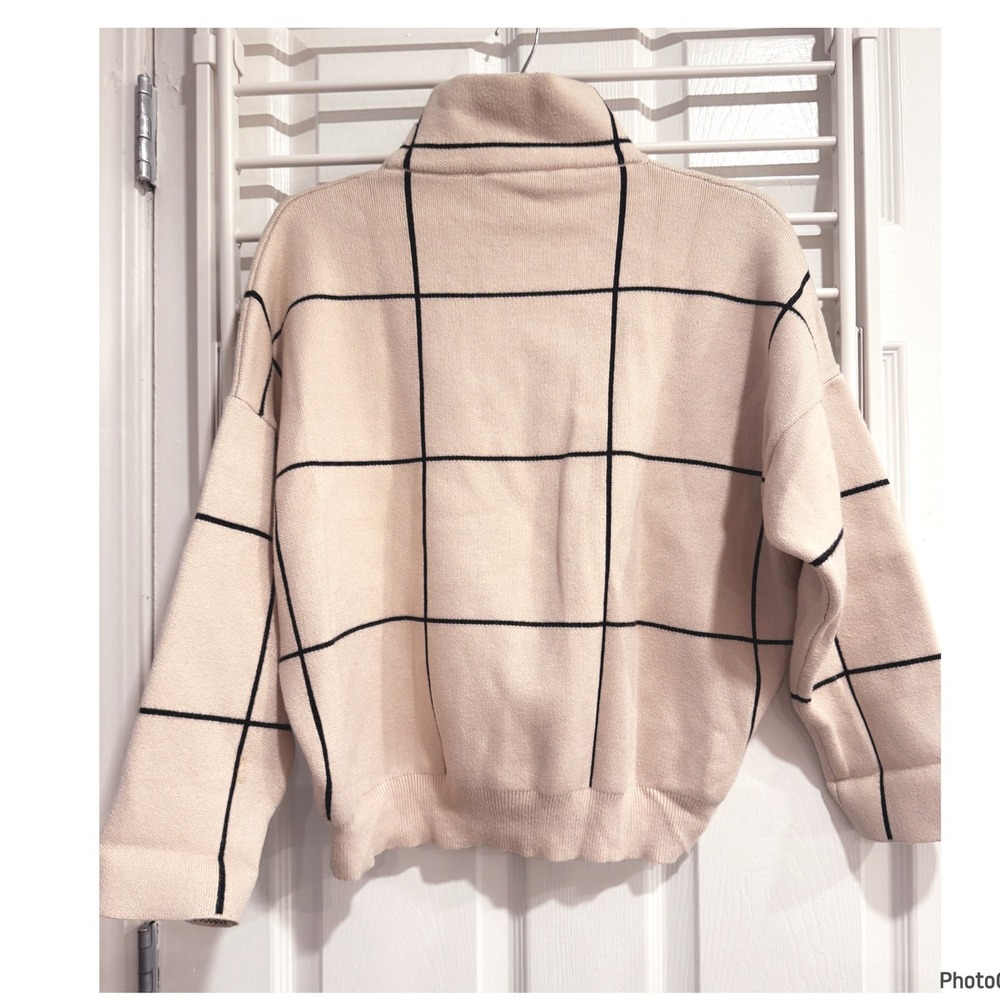 Davi & Dani Cream Grid Print Mockneck Sweater Cottagecore Medium - Picture 4 of 4